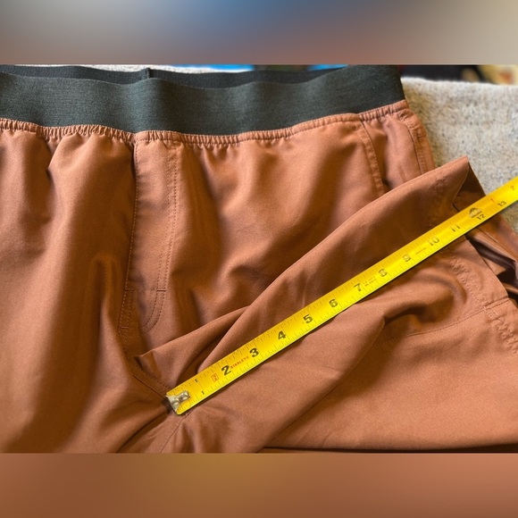 Prana Mojo Shorts Manzanita Brown Men’s Size XXL - Picture 6 of 8